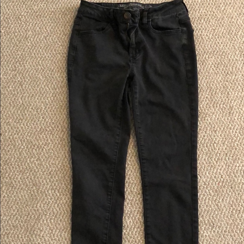 Jeans - Picture 1 of 3